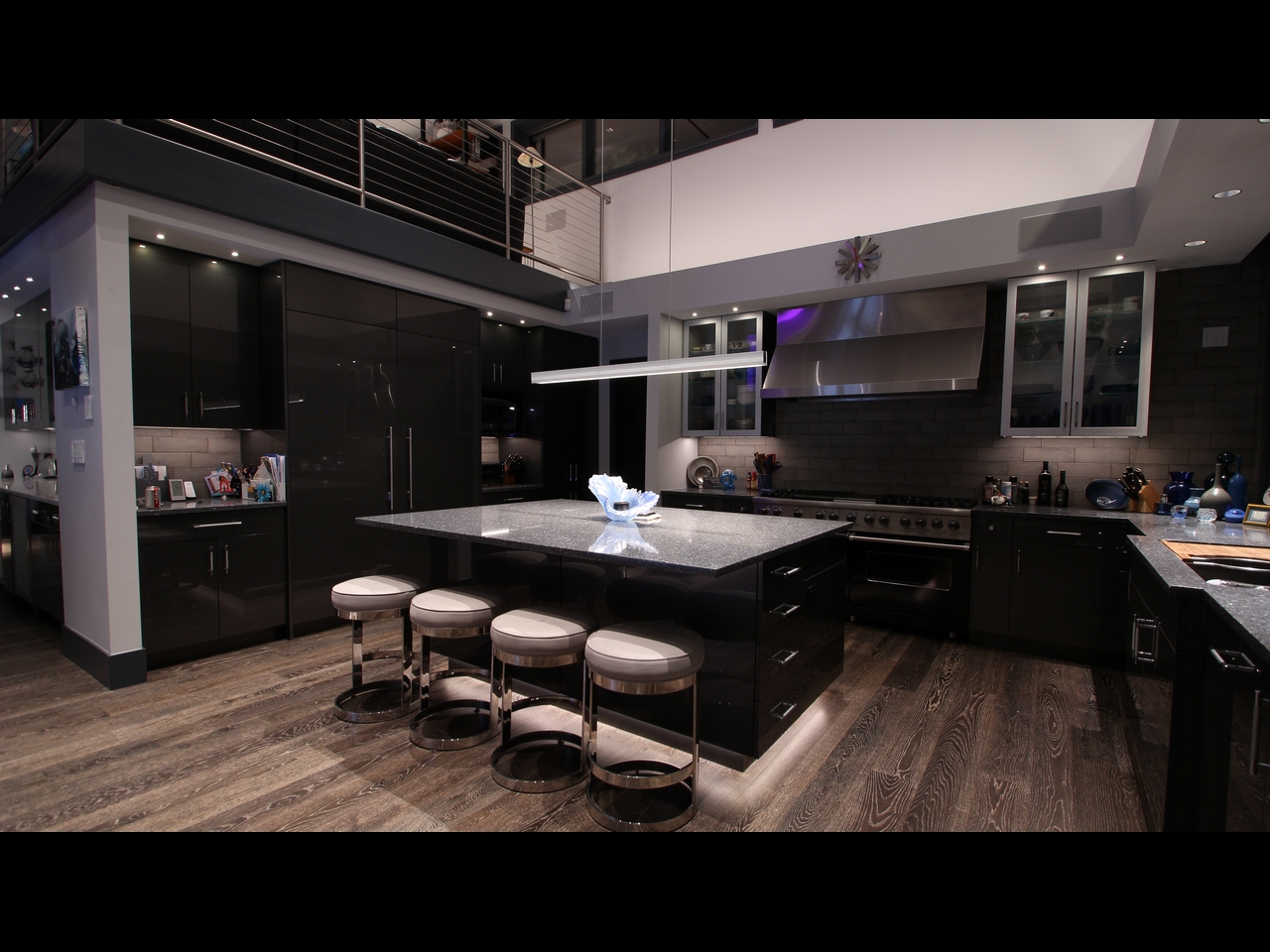 017 Kitchen Island A