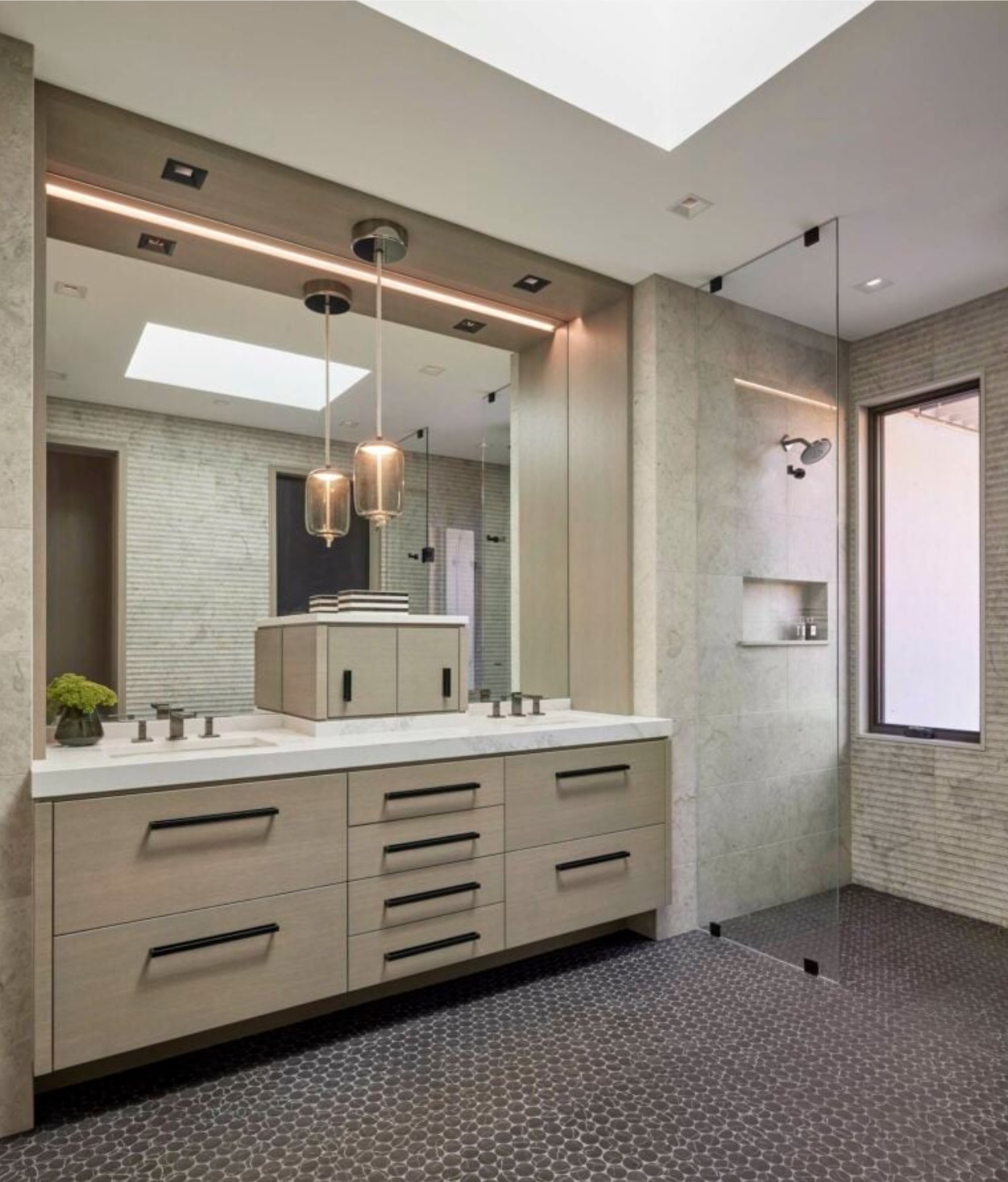 15-Master Bath
